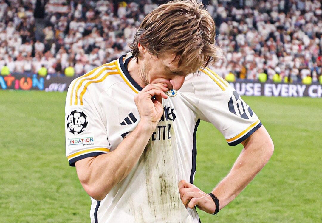لوكا مودريتش يعلن الرحيل عن ريال مدريد 