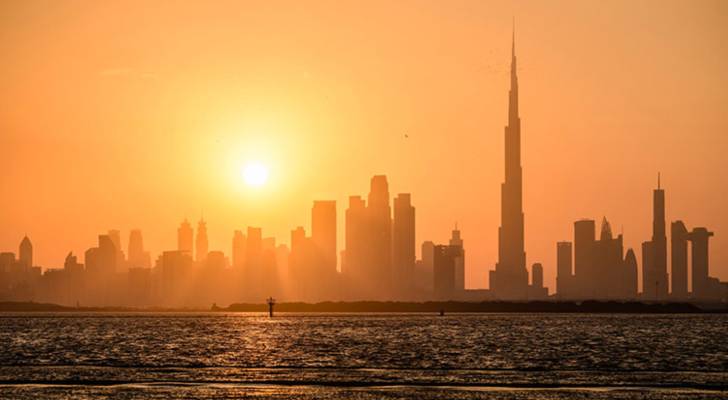51.6 درجة مئوية في أبو ظبي.. الإمارات تشهد موجة حرّ قياسية في شهر ماي