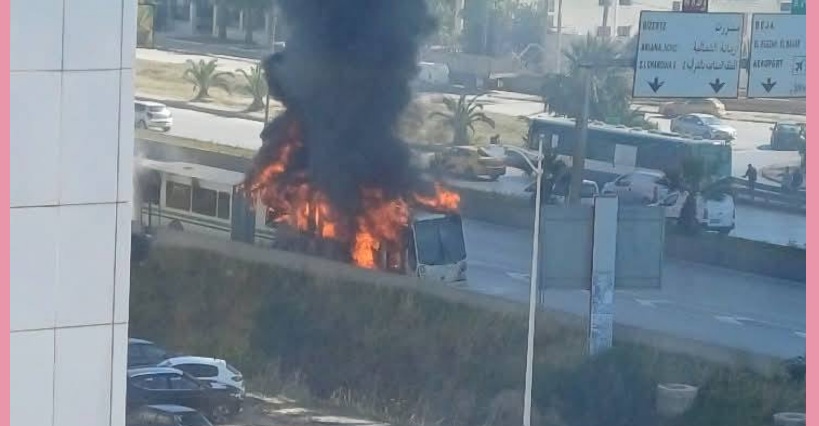 المركز العمراني الشمالي.. حريق في حافلة لشركة نقل تونس دون تسجيل أضرار بشرية