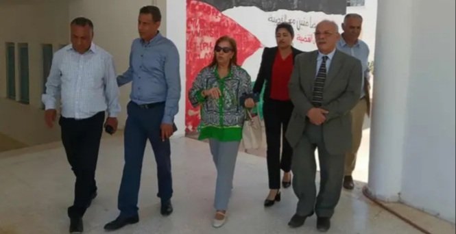 منوبة .. الوالي يتفقد عددا من مراكز اختبارات البكالوريا