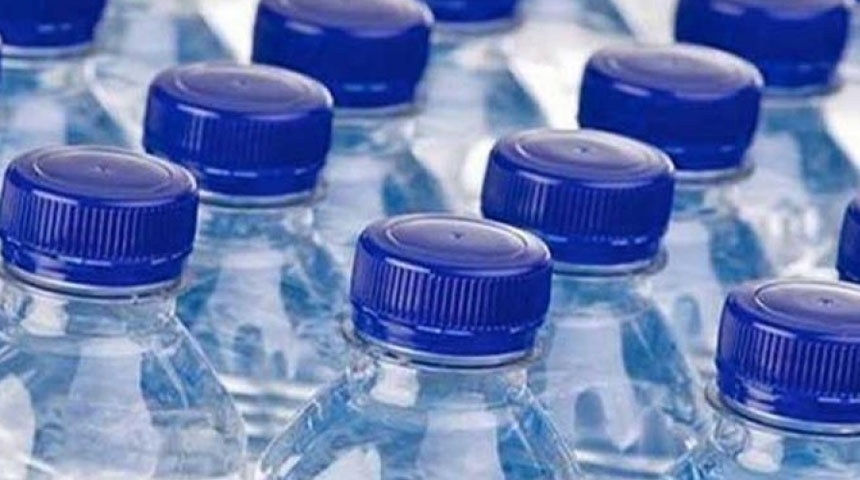 خبير في الموارد المائية: العائلة التونسية تنفق شهريا بين 130 و 140 دينارا لاقتناء مياه الشرب المعلبة