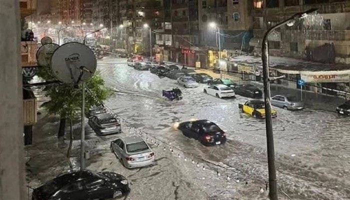 بسبب عاصفة غير مسبوقة محملة بالثلوج بالإسكندرية .. السلطات المصرية ترفع درجة حالة الطوارئ للقصوى 