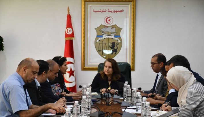 وزارة الصناعة.. نحو إعداد أول استراتيجية وطنية في المجال البحري 