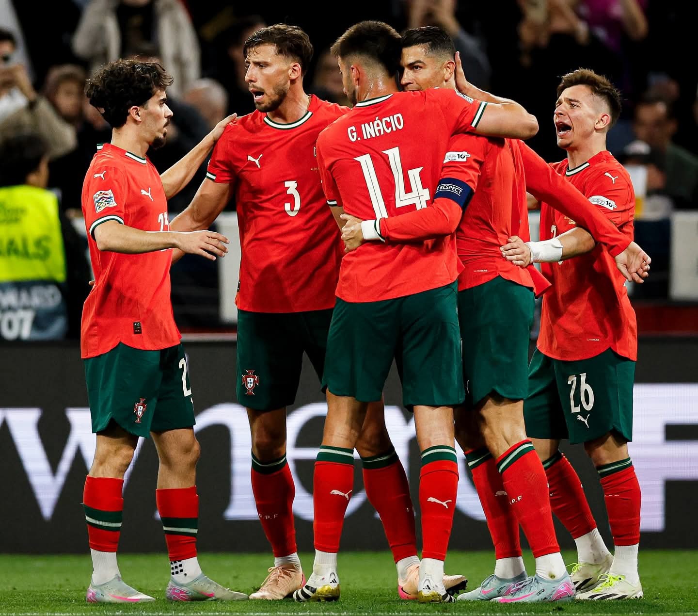 رونالدو يقود البرتغال إلى نهائي دوري الأمم الأوروبية
