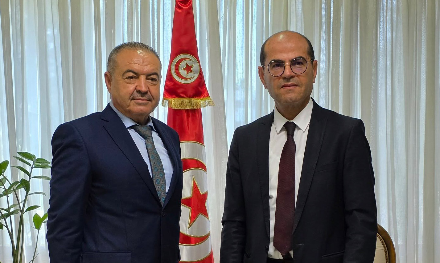 وزير التجهيز والإسكان يجتمع بعميد المهندسين التونسيين الجديد