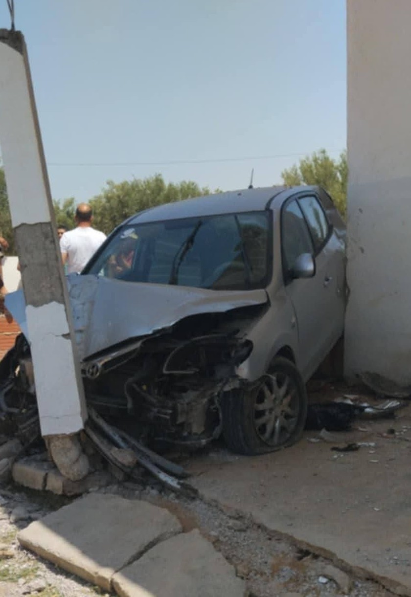 بوحجلة.. حادث مرور يخلف ثلاث إصابات في عمادة أولاد عاشور
