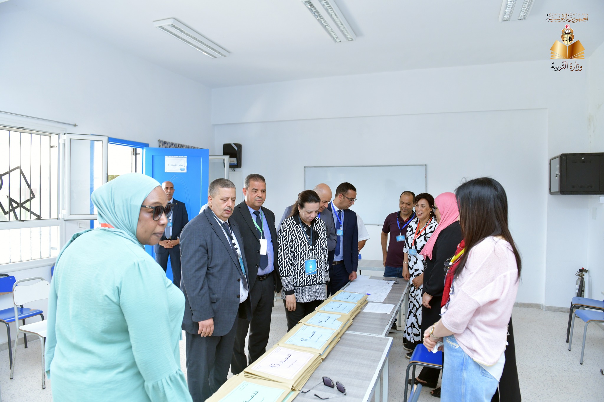 وزير التربية يتابع سير امتحان الباكالوريا بعدد من المؤسسات التربوية بولاية نابل