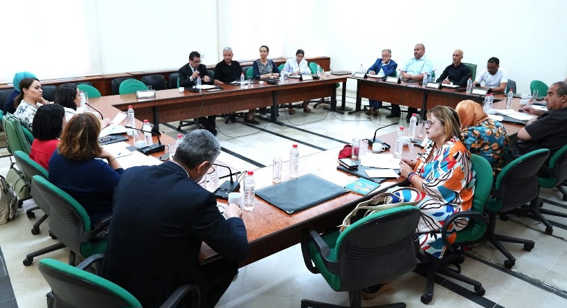  خطورة تسويق المنتجات الصحية عبر الانترنات على طاولة لجنة الصحة بالبرلمان