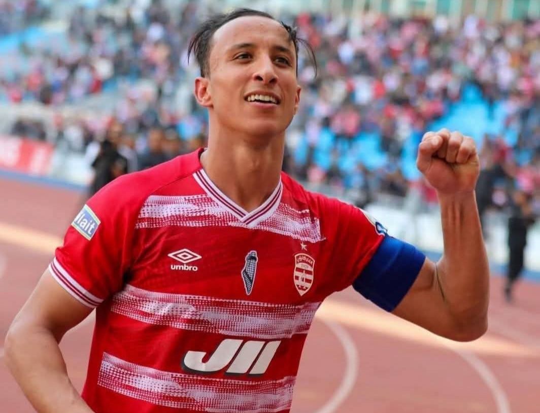 بقرار من الساحلي: أحمد خليل يغادر الافريقي 