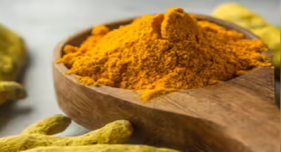يتصدرها الكركم.. أفضل 5 أطعمة تخفف أعراض التهاب المفاصل