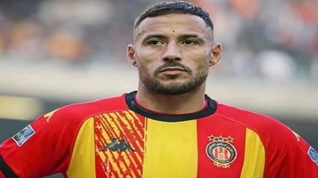 والد البلايلي يكشف سبب إيقاف ابنه في مطار شارل ديغول 