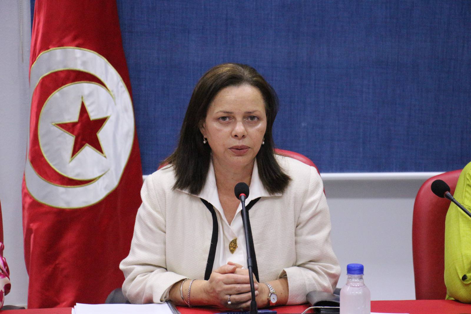 الرئيسة‭ ‬المديرة‭ ‬العامة‭ ‬لوكالة‭ ‬التهذيب‭ ‬والتجديد‭ ‬العمراني‭ ‬لـ«الصباح‮»‬: 619‭ ‬ مليون‭ ‬دينار‭ ‬كلفة‭ ‬برنامج‭ ‬الجيل‭ ‬الأول‭ ‬من‭ ‬تهذيب‭ ‬وإدماج‭ ‬الأحياء‭ ‬السكنية