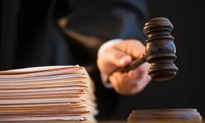 قضية «التآمر على أمن الدولة 2»..   أحكام بين 12 و35 سنة سجناً لـ42 متهماً