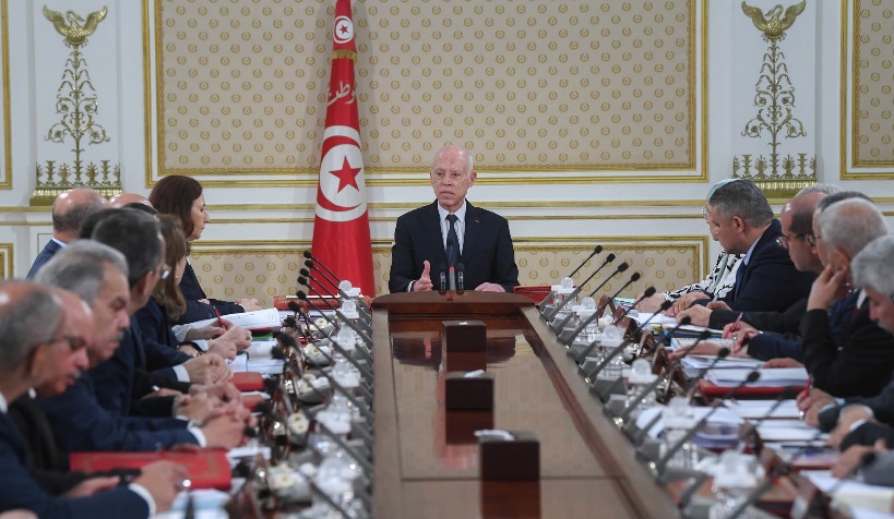 في اجتماع مجلس الوزراء أشرف عليه رئيس الجمهورية..  مشروعي قانونين يجيزان حق الأجراء في اقتناء مساكن بالتقسيط أو بمقتضى عقود الكراء المُملّك