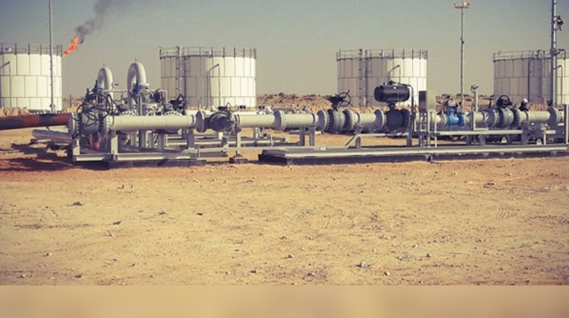 عمال الإعاشة بصحراء تطاوين يطالبون بتطبيق قانون الشغل الجديد وتسوية وضعياتهم المهنية