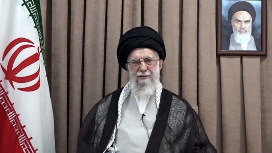 وفاة الممثل السابق لخامنئي في مقر للحرس الثوري.. والظروف "غامضة"