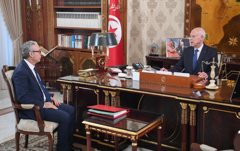  رئيس الجمهورية يسدي تعليماته بالمراجعة الجذرية لدور الصناديق الاجتماعية