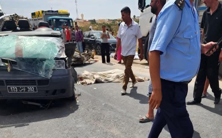  سبيطلة.. 5 وفيات و4 إصابات في حادث مرور