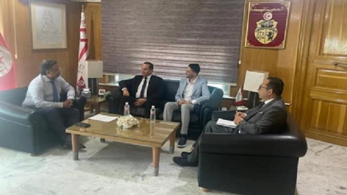 لتطوير العلاقات التجارية والاستثمارية بين البلدين..   توجه ليبي نحو فتح آفاق جديدة أمام المؤسّسات التونسية