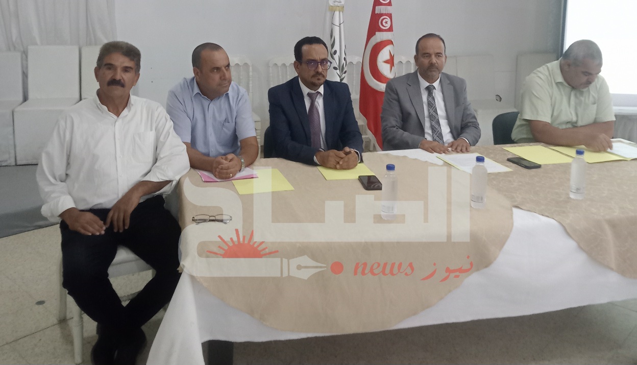  القيروان.. يوم إعلامي إقليمي للتعريف ببرامج التكوين المستمر في القطاع الفلاحي