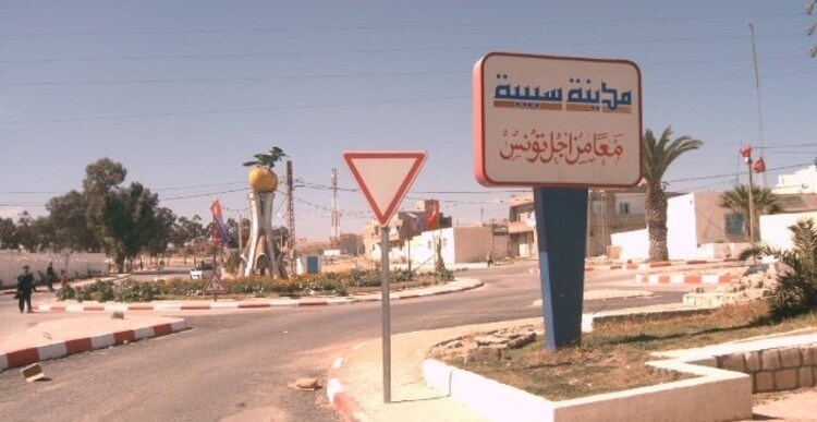  سبيبة: وفاة شاب أمام منزل والديه إثر دهسه من قبل سيارة تهريب