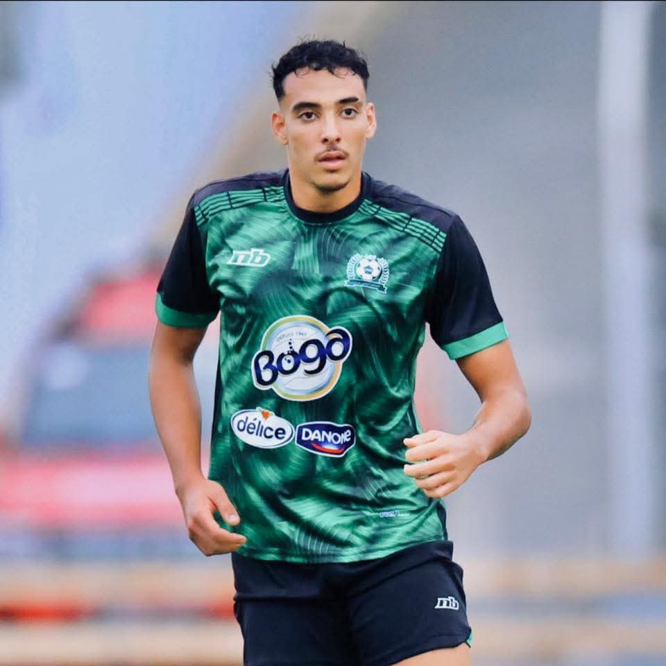 النجمة السعودي يريد ايهاب العابد
