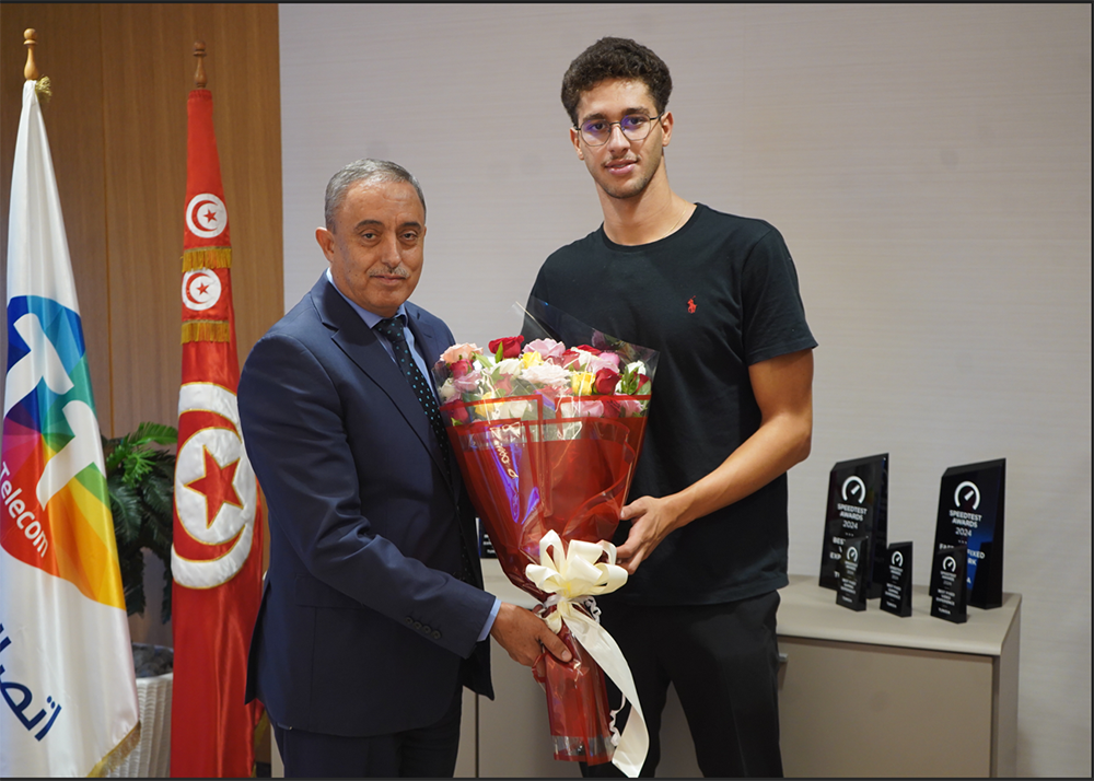 اتصالات تونس تكرّم البطل العالمي أحمد الجوادي