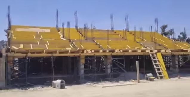 بوحجلة.. تواصل أشغال تهيئة الملعب البلدي وإحداث مدارج جديدة