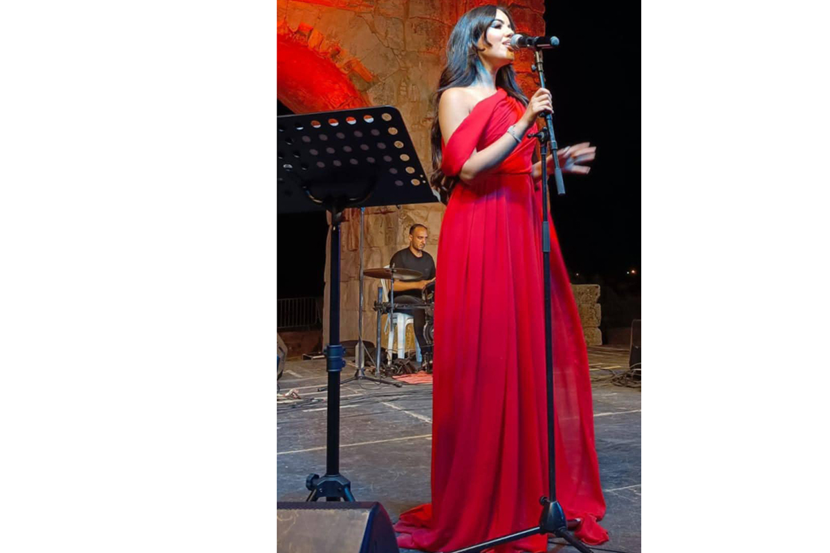 مهرجان مكتريس الدولي..  نور قمر تقدم عرضا متنوعا 