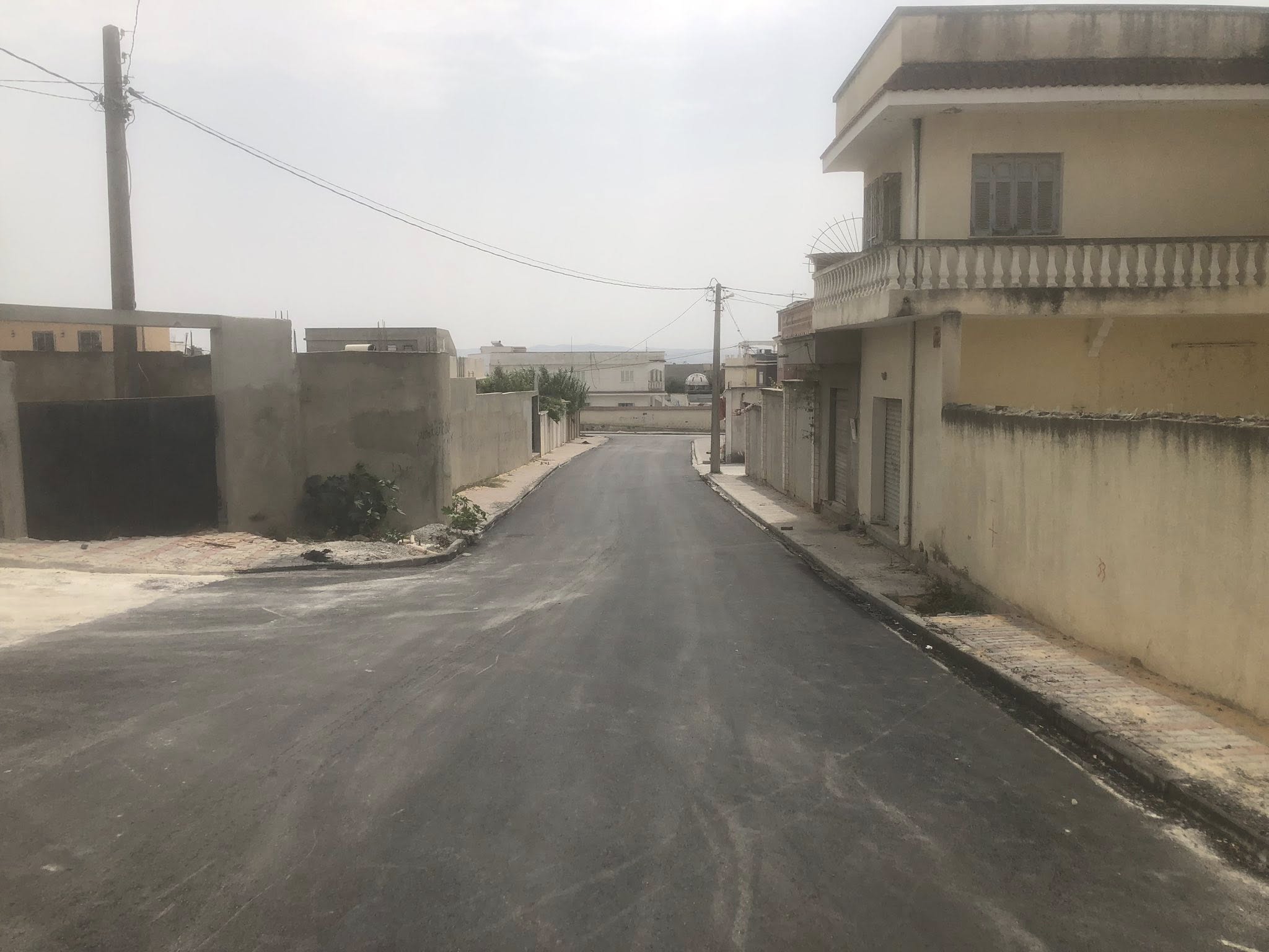 بنزرت.. استكمال أشغال تعبيد عدد من  الطرقات في منزل عبد الرحمان