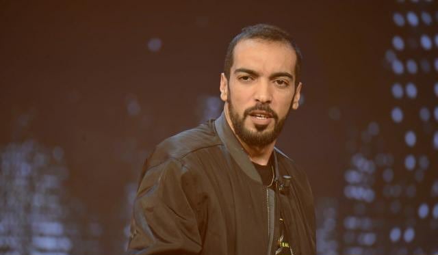 بعد إلغاء حفله في مسرح بوقرنين: فوضى والأمن يتدخل..جنجون يعتذر ويكشف الأسباب 