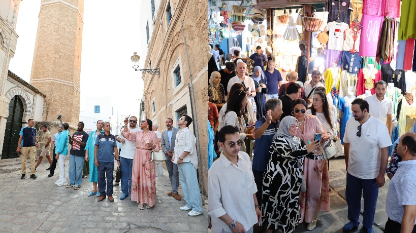  بمناسبة مشاركتها في مهرجان قرطاج الدولي.. الفنانة أحلام تقوم بجولة سياحية في تونس