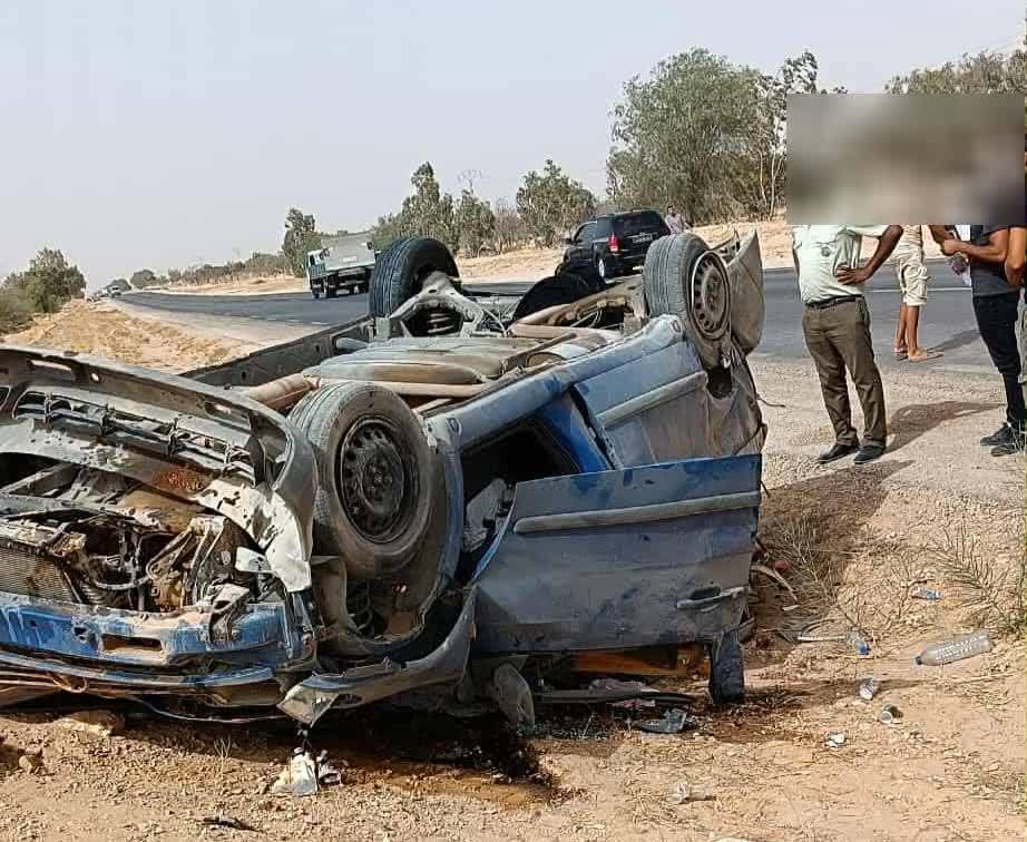 مدنين.. اصطدام سيارتين ليبيتين يسفر عن اصابة 5 أشخاص 