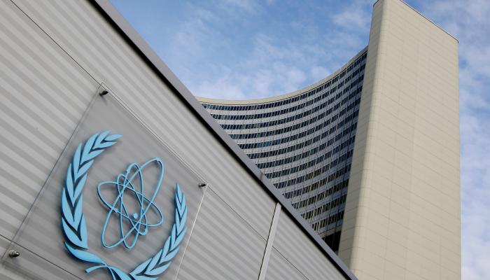 إيران ووكالة الطاقة الذرية توقعان اتفاقا جديدا للتعاون في القاهرة