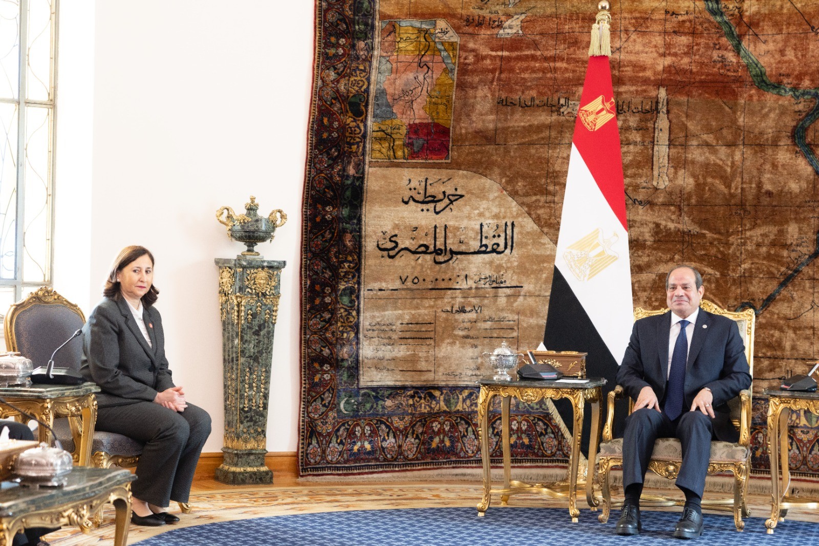  رئيس جمهورية مصر العربية يستقبل رئيسة الحكومة