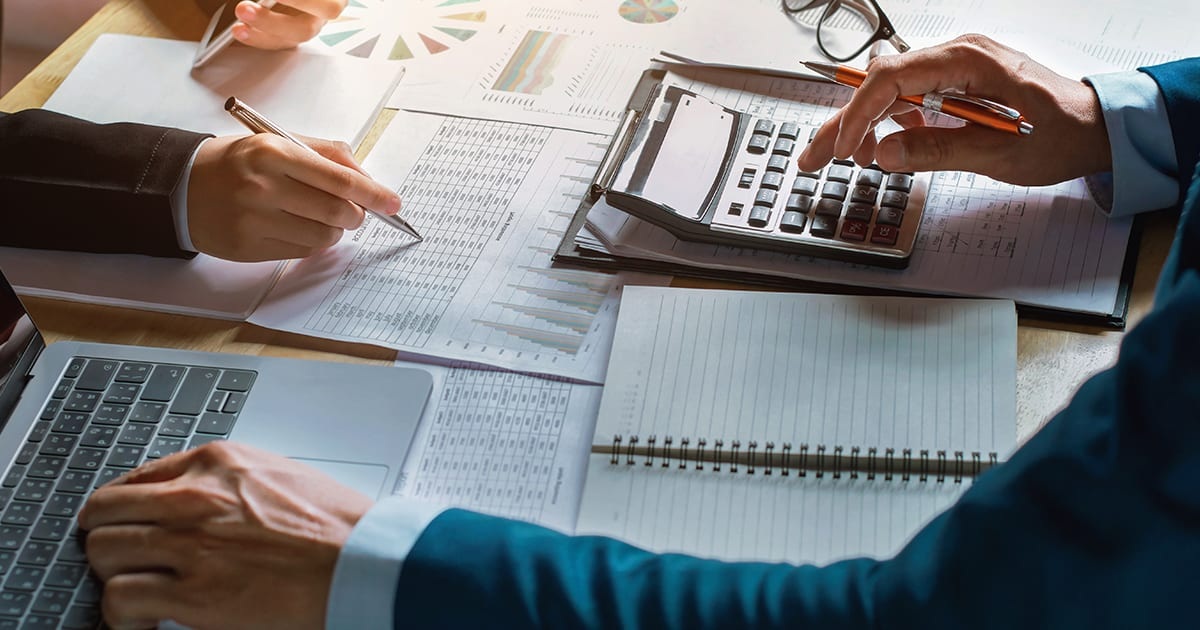 مشروع قانون المالية 2026..   إجراءات تحفيزية لتخفيف العبء الجبائي على الشركات وإنعاش الاقتصاد