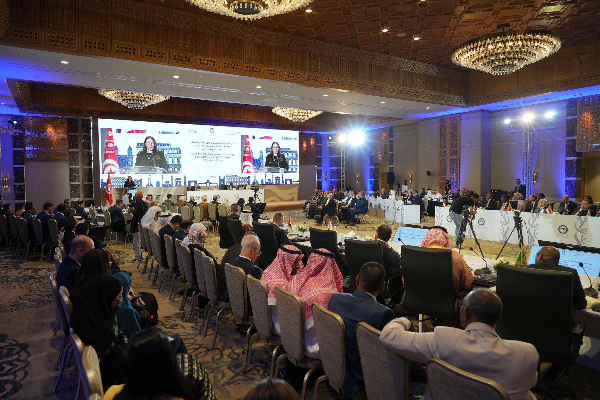  خلال انعقاد أشغال الدورة الـ49 لمجلس محافظي المصارف المركزية ومؤسسات النقد العربية..   وزيرة المالية: الاقتصاد التونسي تمكن من الصمود أمام الأزمات المتتالية ونجح في التكيف معها