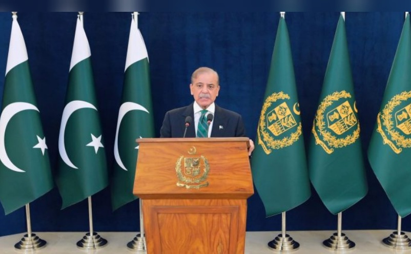 رئيس وزراء باكستان يُحدّد "شرطا" للسلام مع الهند
