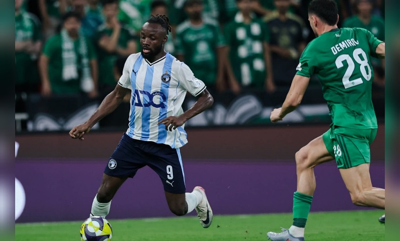 بيراميدز بطلا للقارات الثلاث