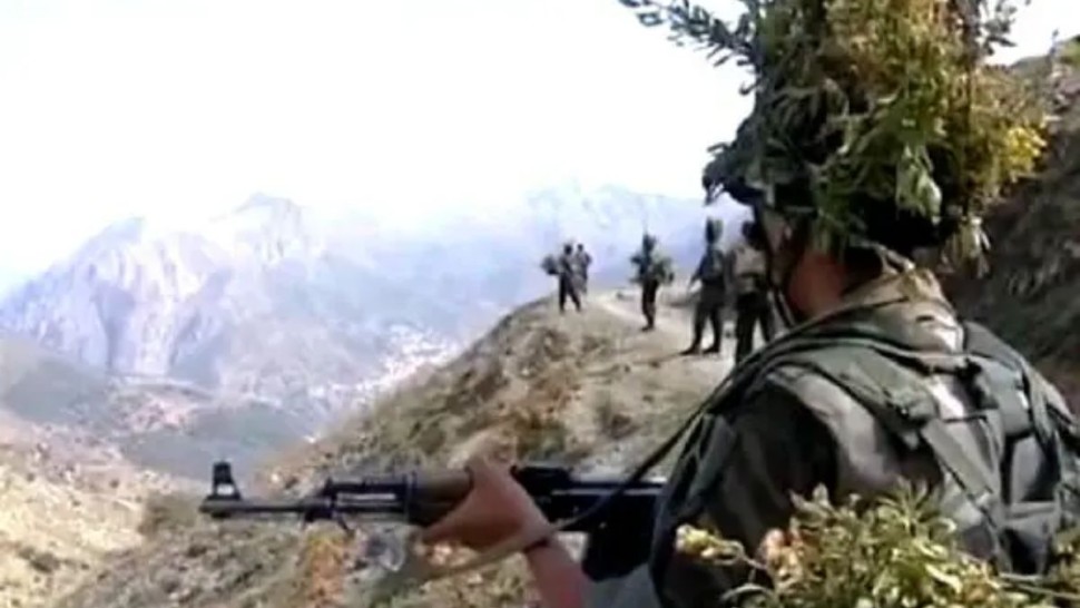 على الحدود الجزائرية-التونسية.. القضاء على 6 إرهابيين في تبسة 