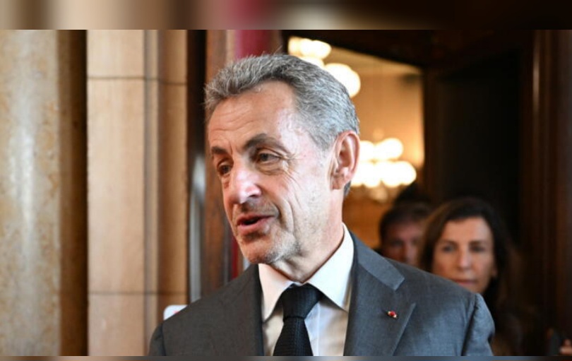  القضاء الفرنسي يدين الرئيس السابق ساركوزي بالتواطؤ في قضية التمويل الليبي