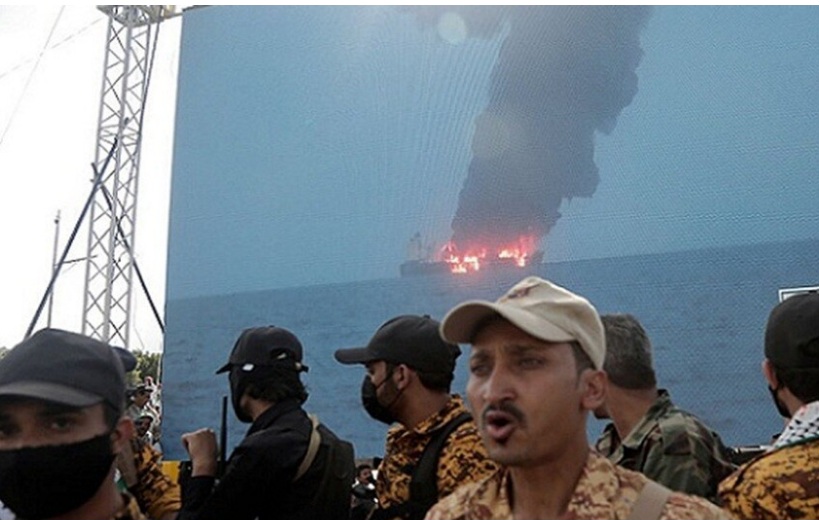 شركة شحن: إخلاء سفينة تعرضت لهجوم في خليج عدن وأصيب اثنان من أفراد طاقمها