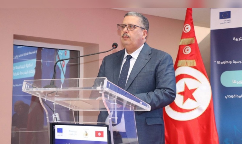 في يومهم العالمي.. وزير التربية يوجه رسالة للمدرسين