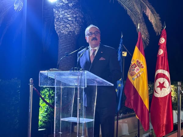 وزير الخارجية: اسبانيا الشّريك الرّابع لبلادنا من حيث الاستثمار