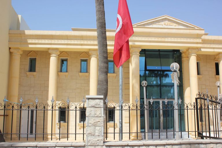 إثر عمليات إعادة تهيئة وصيانة وتنظيف عدد منها..   إلى أي مدى يمكن لدور الثقافة بالبلاد استعادة بريقها؟