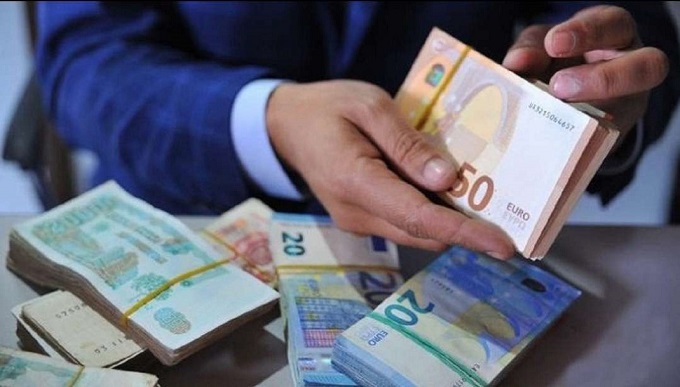 فرصة لفتح آفاق واسعة أمام المُستثمرين ..   بداية الأسبوع القادم إيداع مقترح مجلة الصرف بمكتب الضبط بالبرلمان