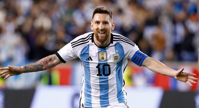 ميسي يأمل في المشاركة في كأس العالم 