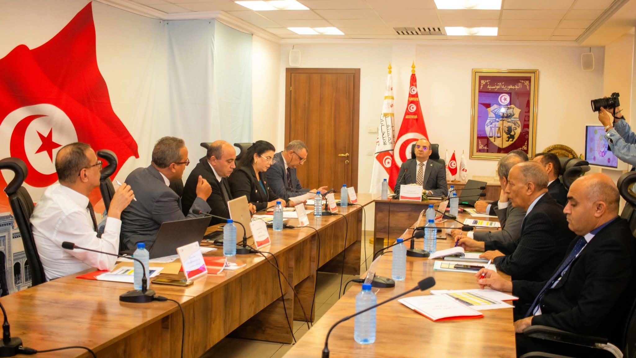 مجلس هيئة الانتخابات يصادق على روزنامة التصويت على سحب الوكالة من نائب محلي