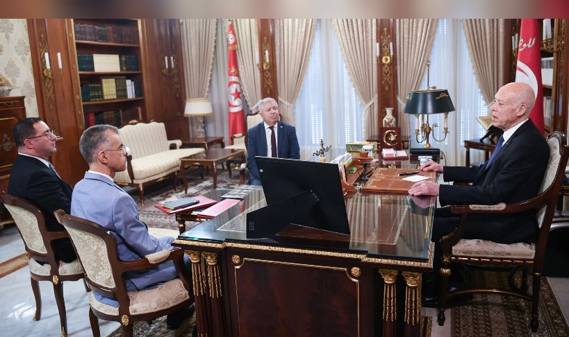  رئيس الجمهوريّة: الدّولة لا تريد التنكيل بأحد ولكن لن تترك دون مساءلة من يُريد التنكيل بالشّعب ويسعى إلى إشعال نار الفتنة 