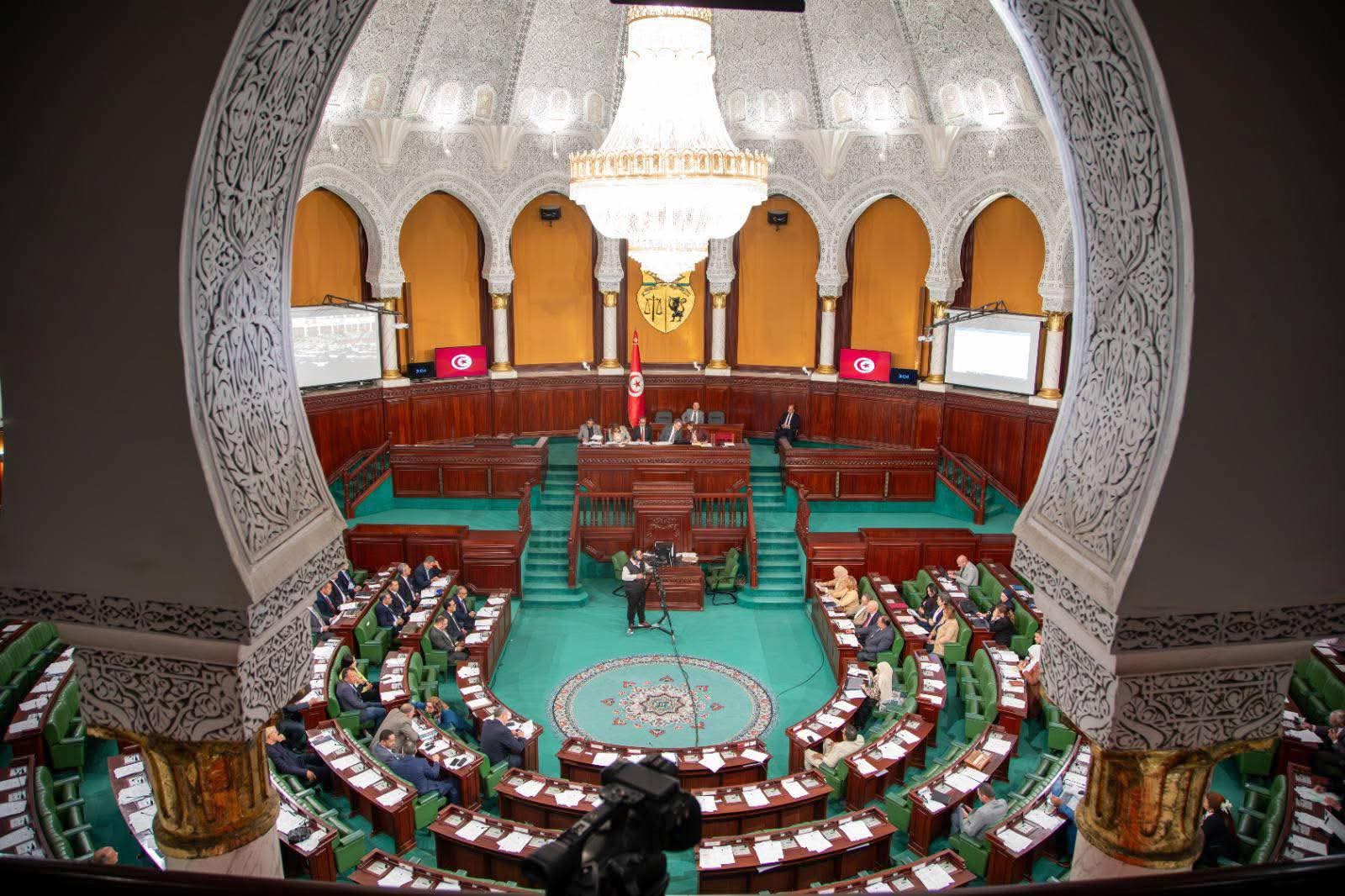  مدير ديوان رئيسة الحكومة: 50 ألف خطة إنتداب جديدة سنة 2026.. وقرارات تعليق نشاط بعض الجمعيات صادرة عن القضاء